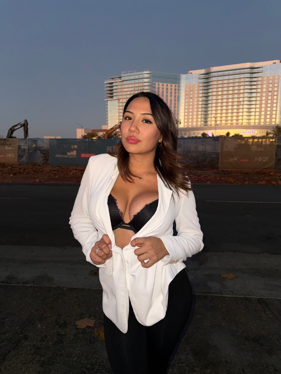 Take a pause and enjoy Ali Cruz — streaming from Puente Alto