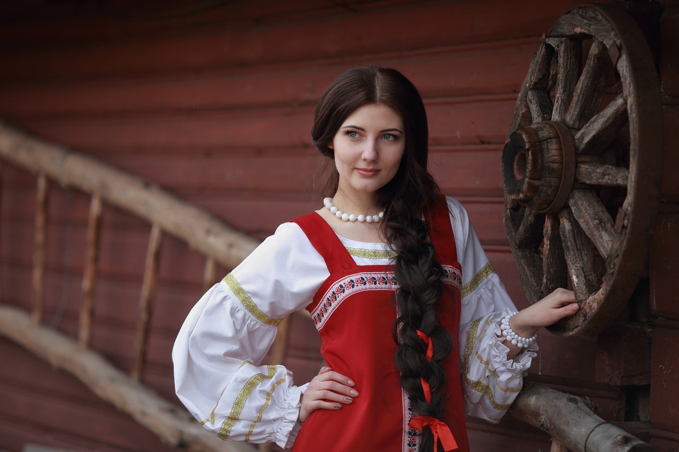 Girls in Slavic costumes in Puente Alto